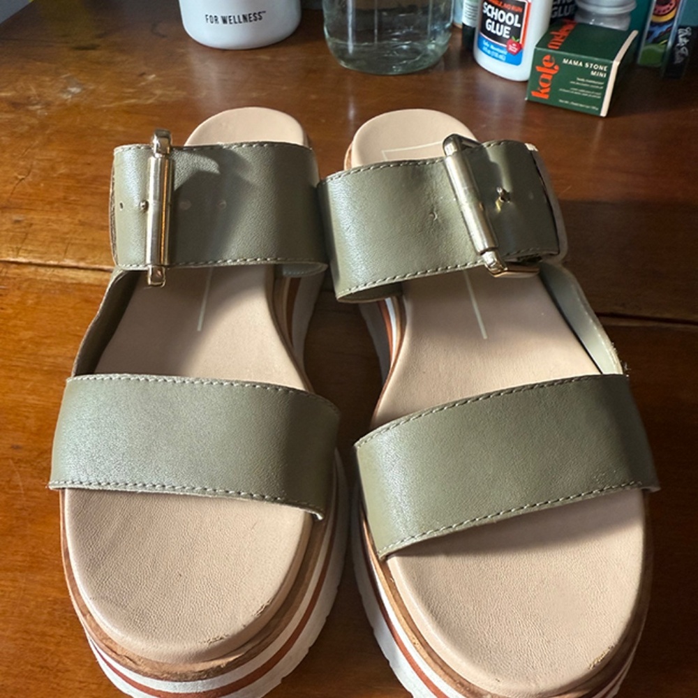 Dolce Vita Maven Platform Sandal
